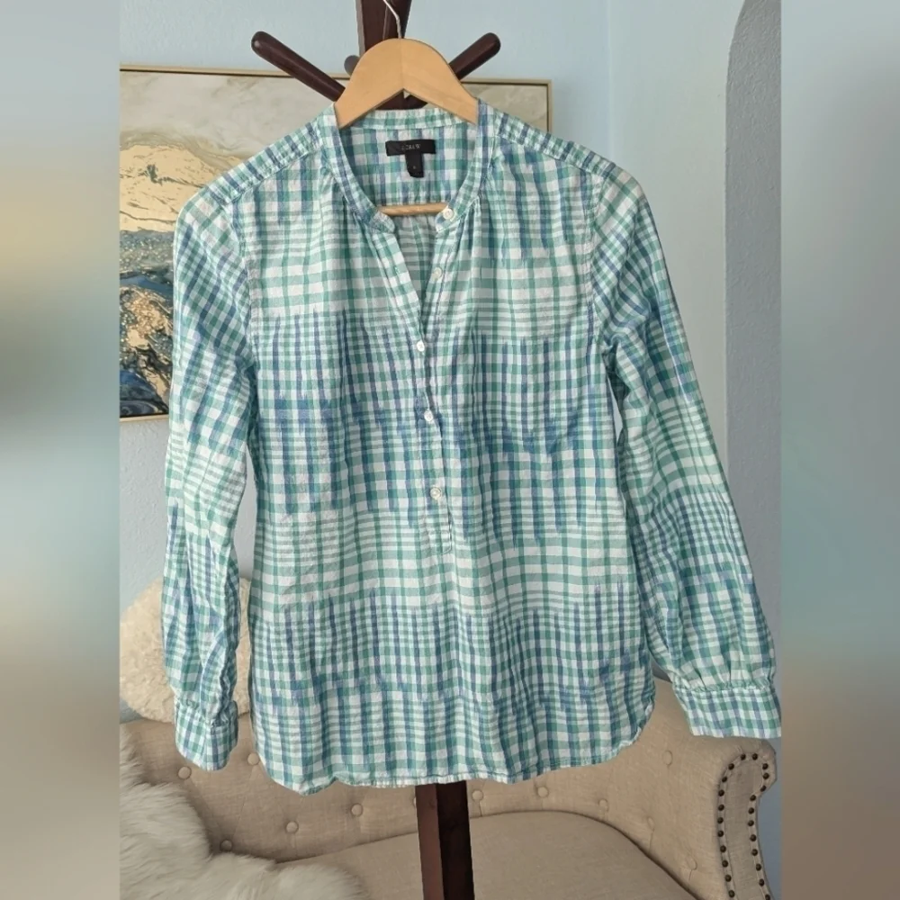 J.Crew Woman's  Gingham Half Button Up  Long Sleeve Size 8